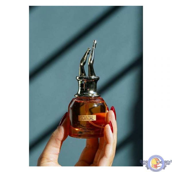 عطر جیبی زنانه اسکوپ اسكندل Scoop Scandal 30ml